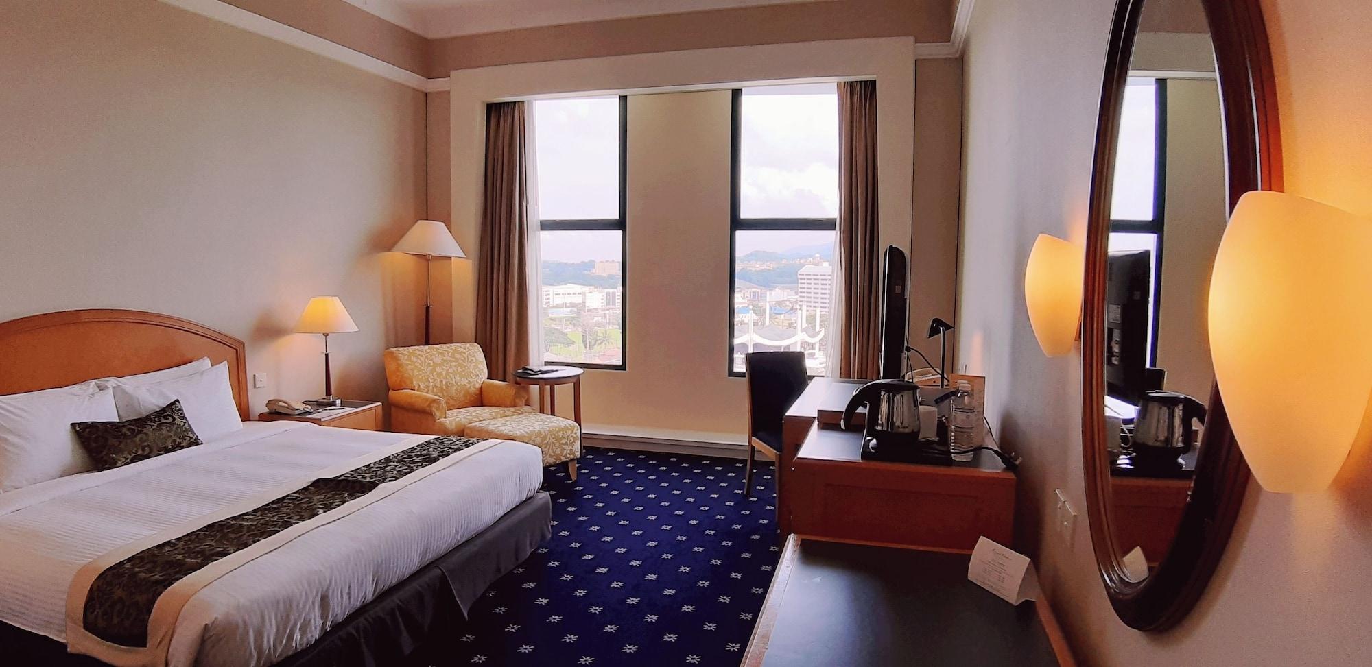 Royale Chulan Seremban Extérieur photo A room at the hotel