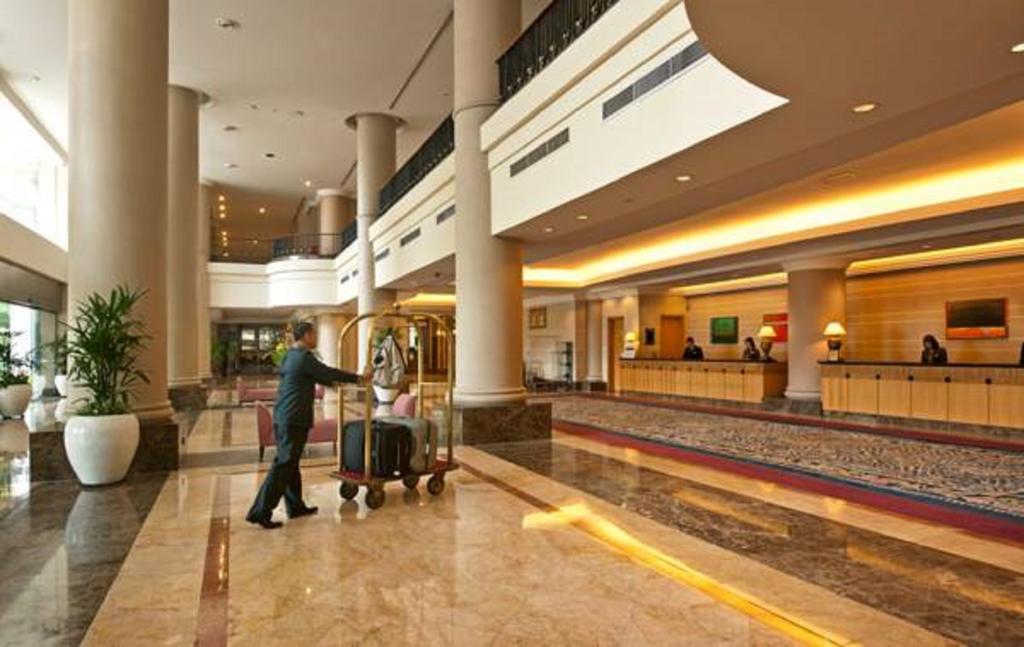 Royale Chulan Seremban Extérieur photo Lobby