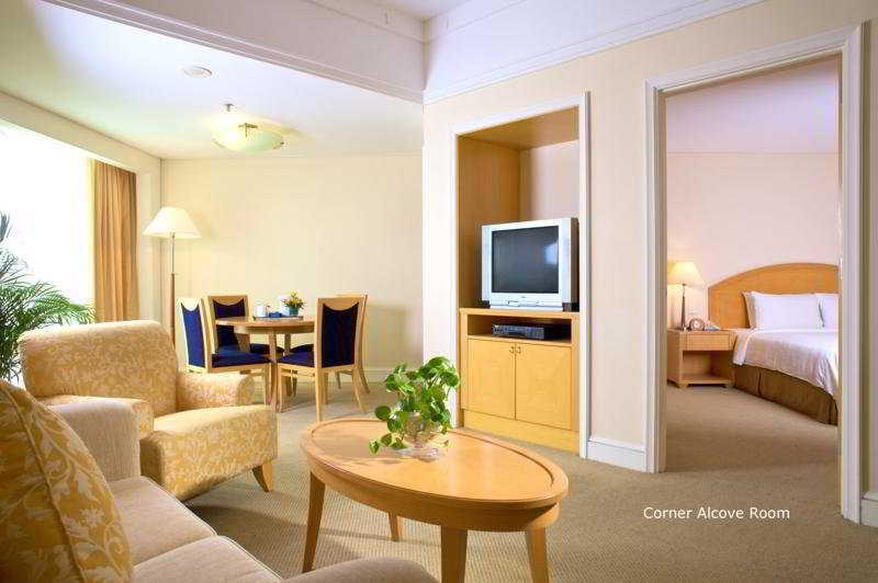 Royale Chulan Seremban Extérieur photo A corner alcove room
